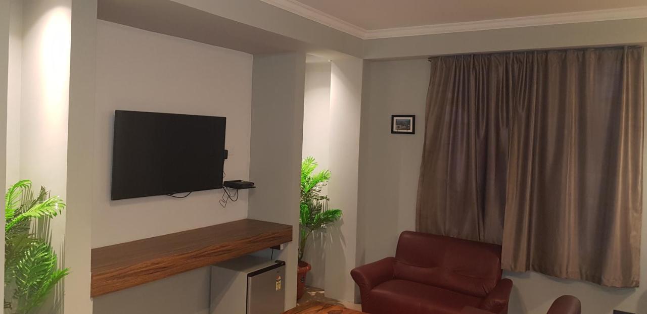 Rockski Boutique Bed & Breakfast Shillong Exterior photo